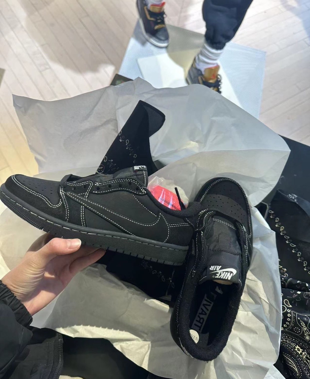 Jordan 1 Retro Low OG SP Travis Scott Black Phantom DM7866-001 review jkxdcghd