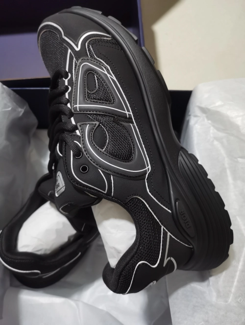 Dior B30 Black 3SN279ZMB_H969 review 