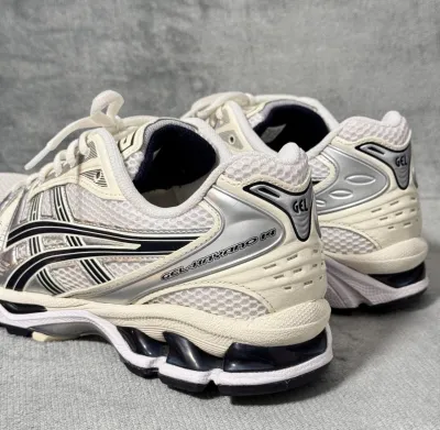 ASICS Gel-Kayano 14 White Midnight 1202A056-109 review Charlotte 01