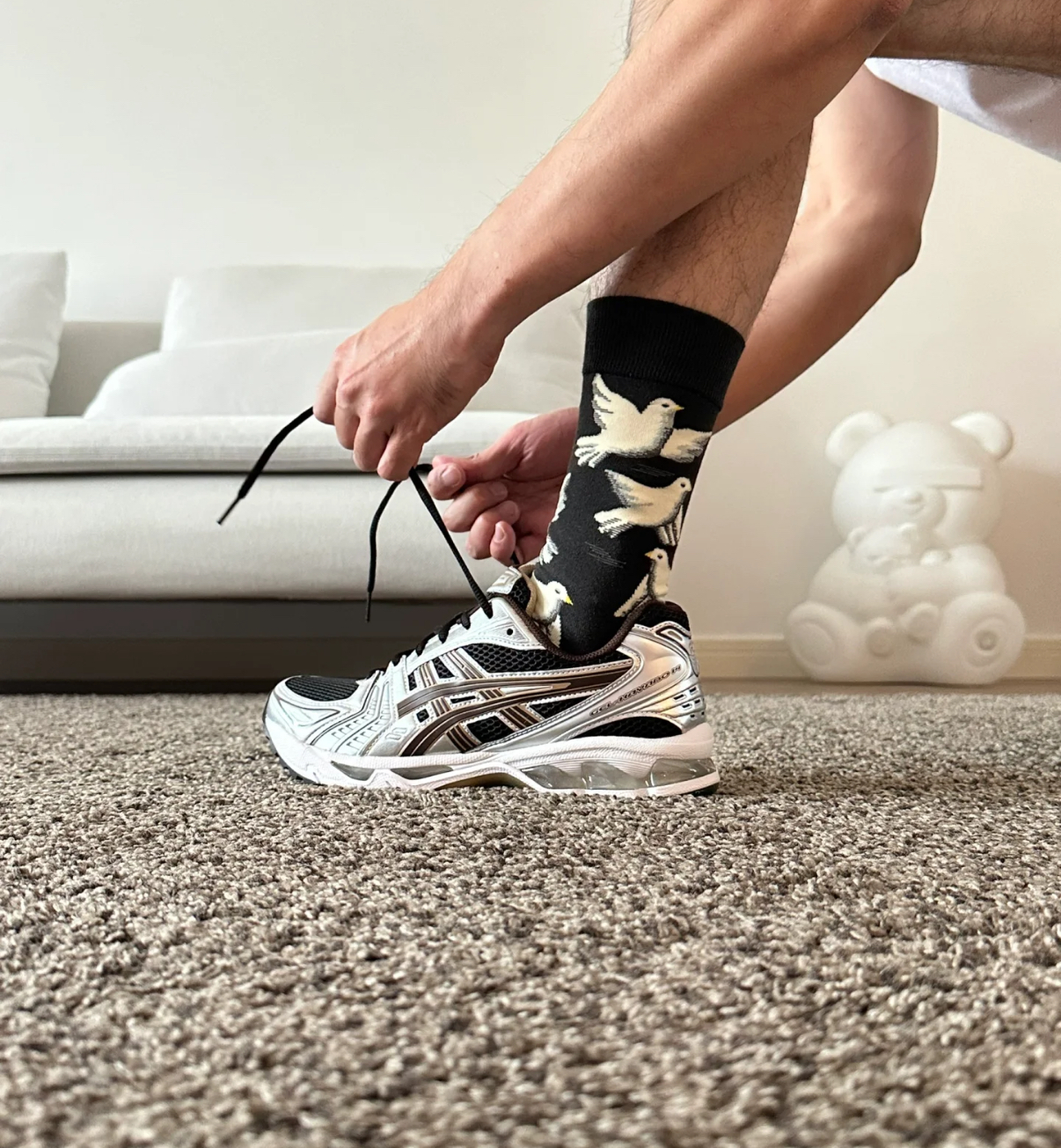 ASICS Gel Kayano 14 Black Coffee Silver 1201A019-004 review Henry 01