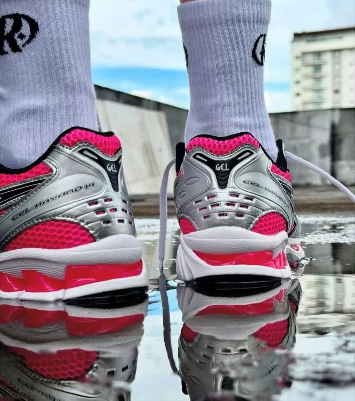 ASICS Gel Kayano 14 Pink Glo 1201A019-700 review Amelia 01