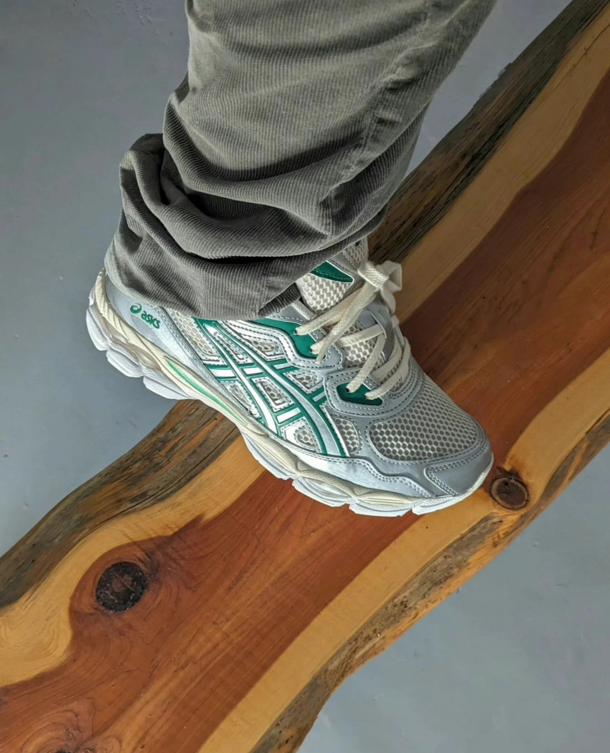 Asics Gel 1130 Cream Kale 1201A974-100  review Daniel 01