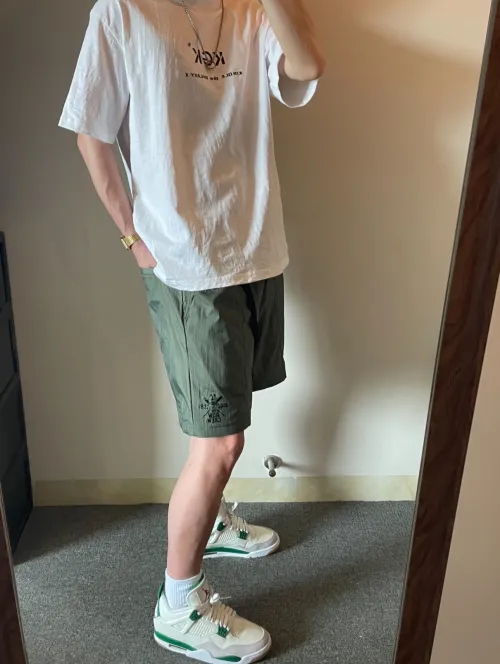 Nike SB X Air Jordan 4 Retro SP Pine Green DR5415-103 review 