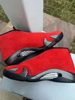Jordan 14 Retro 'Ferrari' 2025 IF5015-600 review Tylon 03