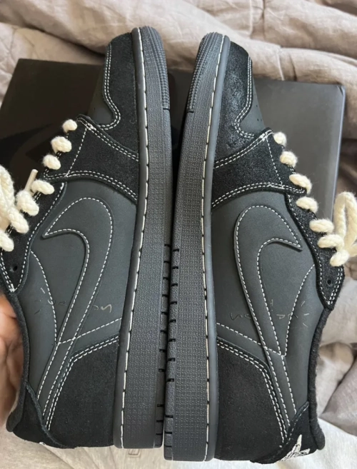 Jordan 1 Retro Low OG SP Travis Scott Black Phantom DM7866-001 review 