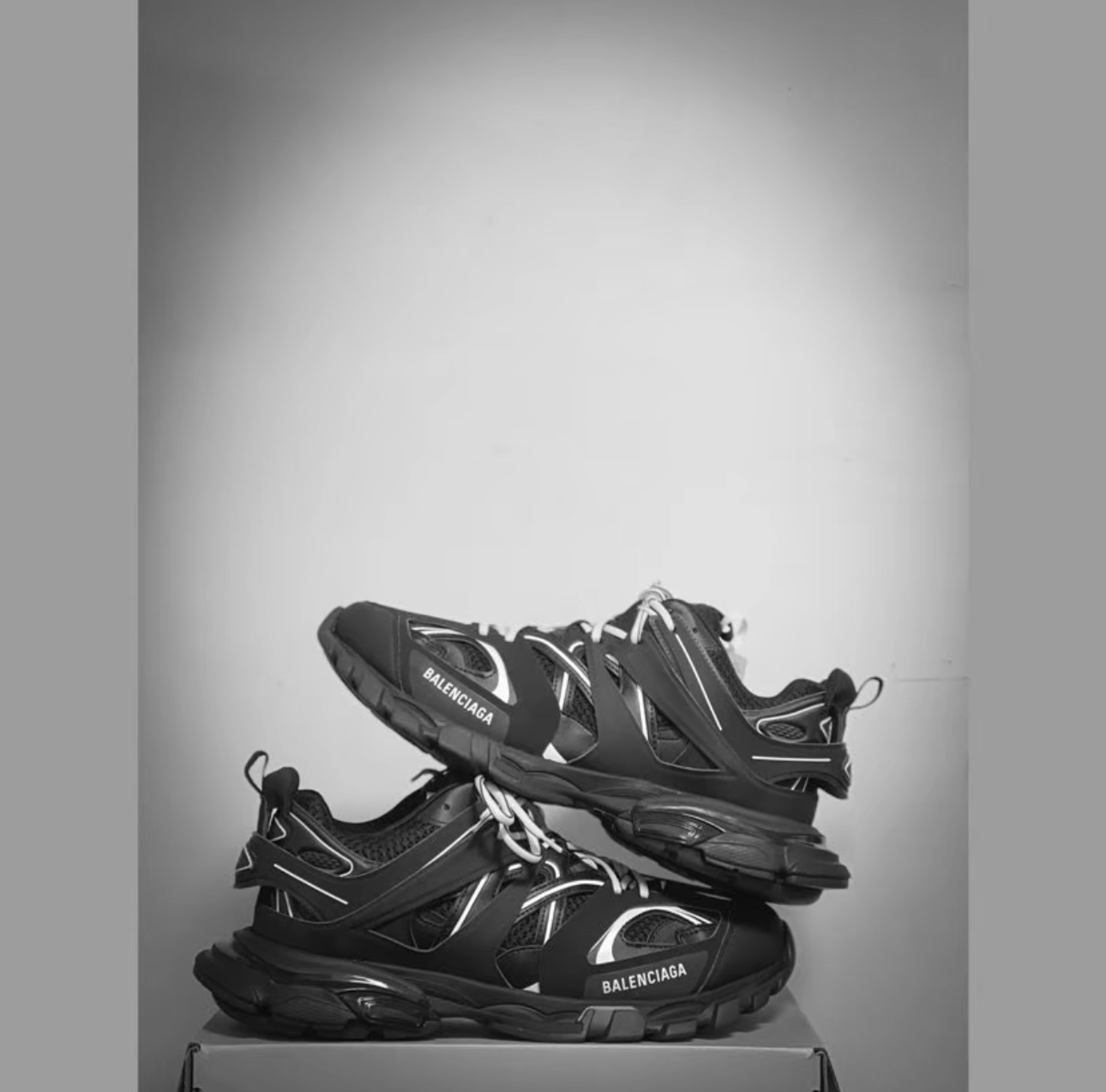 Balenciaga Track LED Black And White 542023 W1GB1 2045 review Anthony