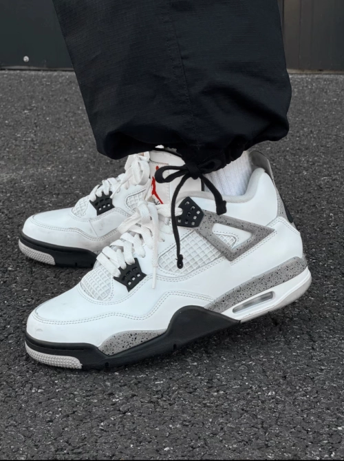 Jordan 4 Retro White Cement (2025) FV5029-100 review 