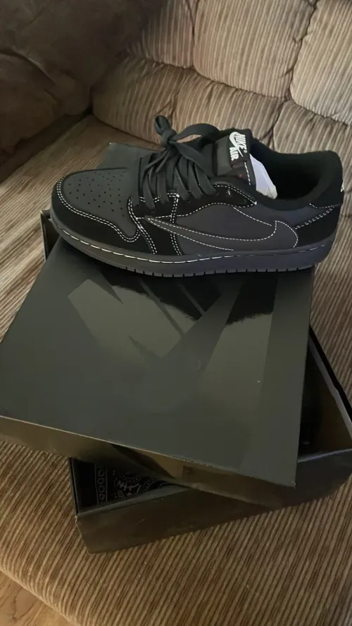 Jordan 1 Retro Low OG SP Travis Scott Black Phantom DM7866-001 review 