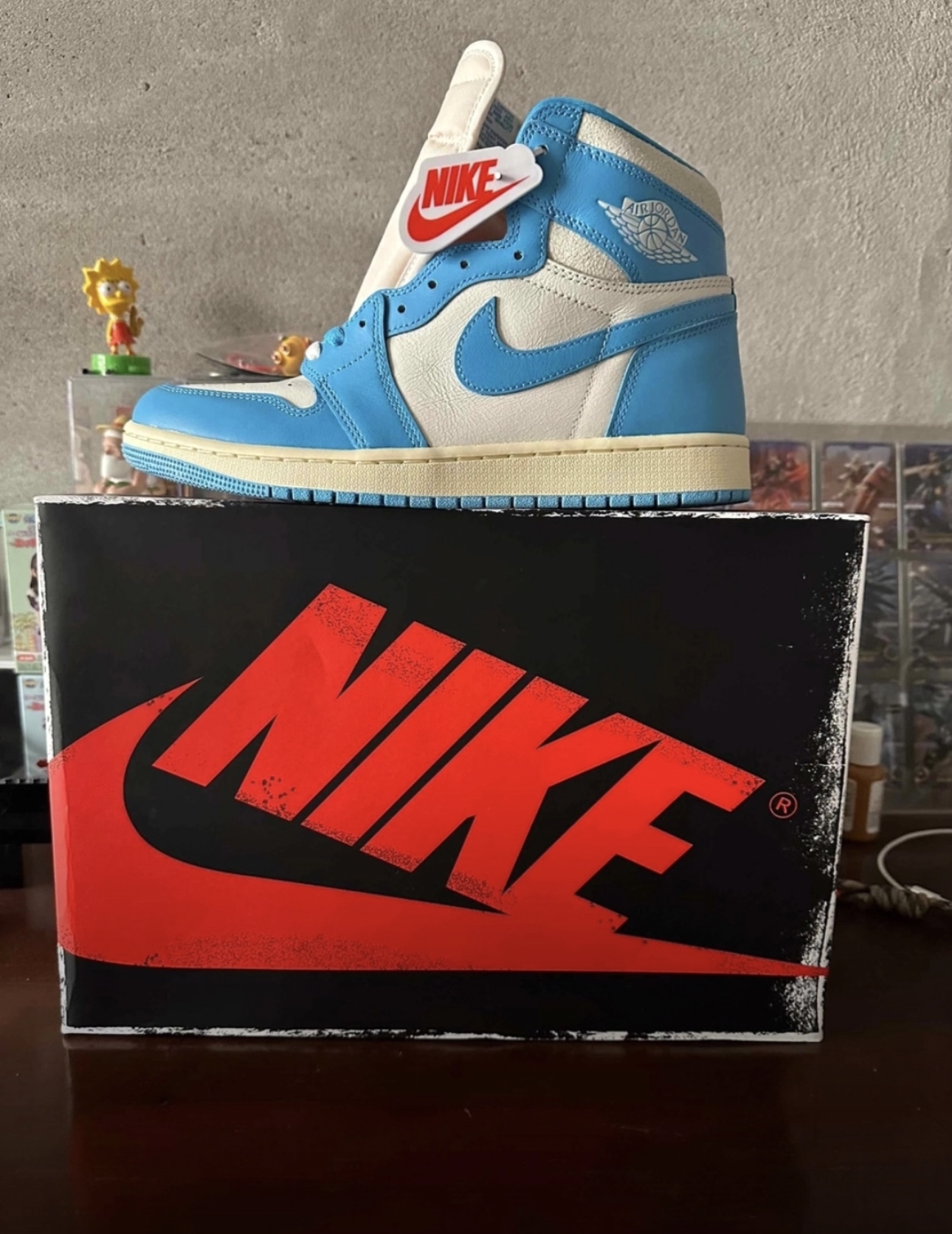 Jordan 1 Retro High OG UNC Reimagined DZ5485-402 review Henry