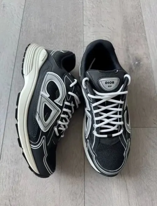 Dior B30 Black 3SN279ZMB_H969 review Dora