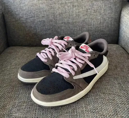 Jordan 1 Retro Low OG SP Travis Scott Mocha CQ4277-001 review 