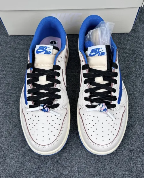 Jordan 1 Retro Low OG SP Fragment x Travis Scott Sail Military Blue DM7866-104 review 