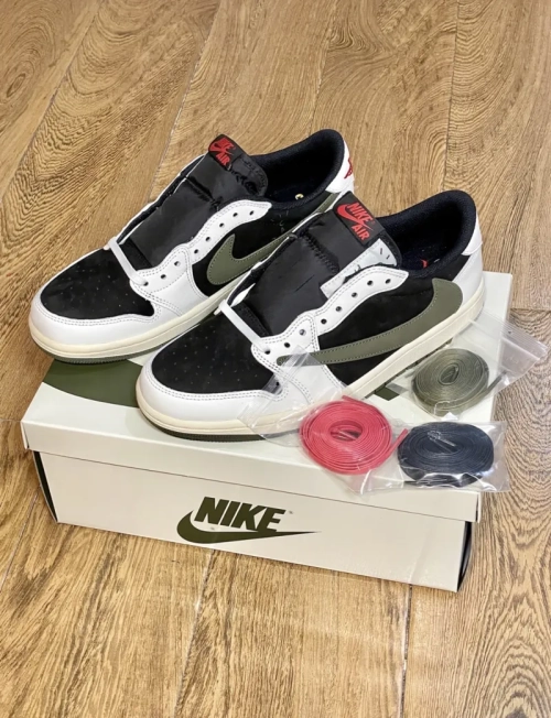 Jordan 1 Retro Low OG SP Travis Scott Olive DZ4137-106 review 