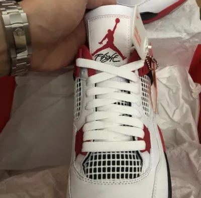 Jordan 4 Retro Fire Red 2020 DC7770-160 review 