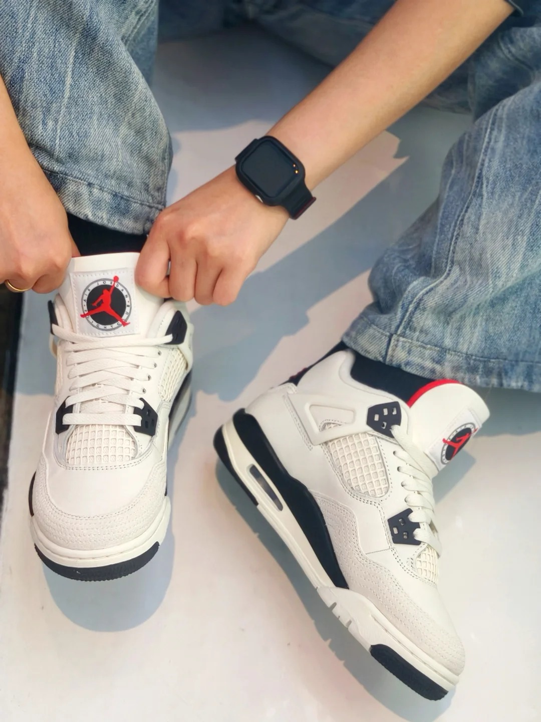 Jordan 4 Retro OG Flight Club IM4002-100 review Eric