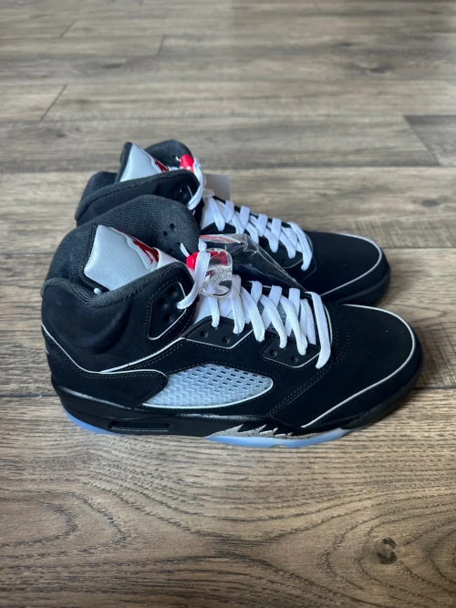 Jordan 5 Retro PSG Paris Saint-Germain Off Noir HQ3004-001 review 