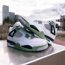 Jordan 4 Retro Seafoam AQ9129-103 review 