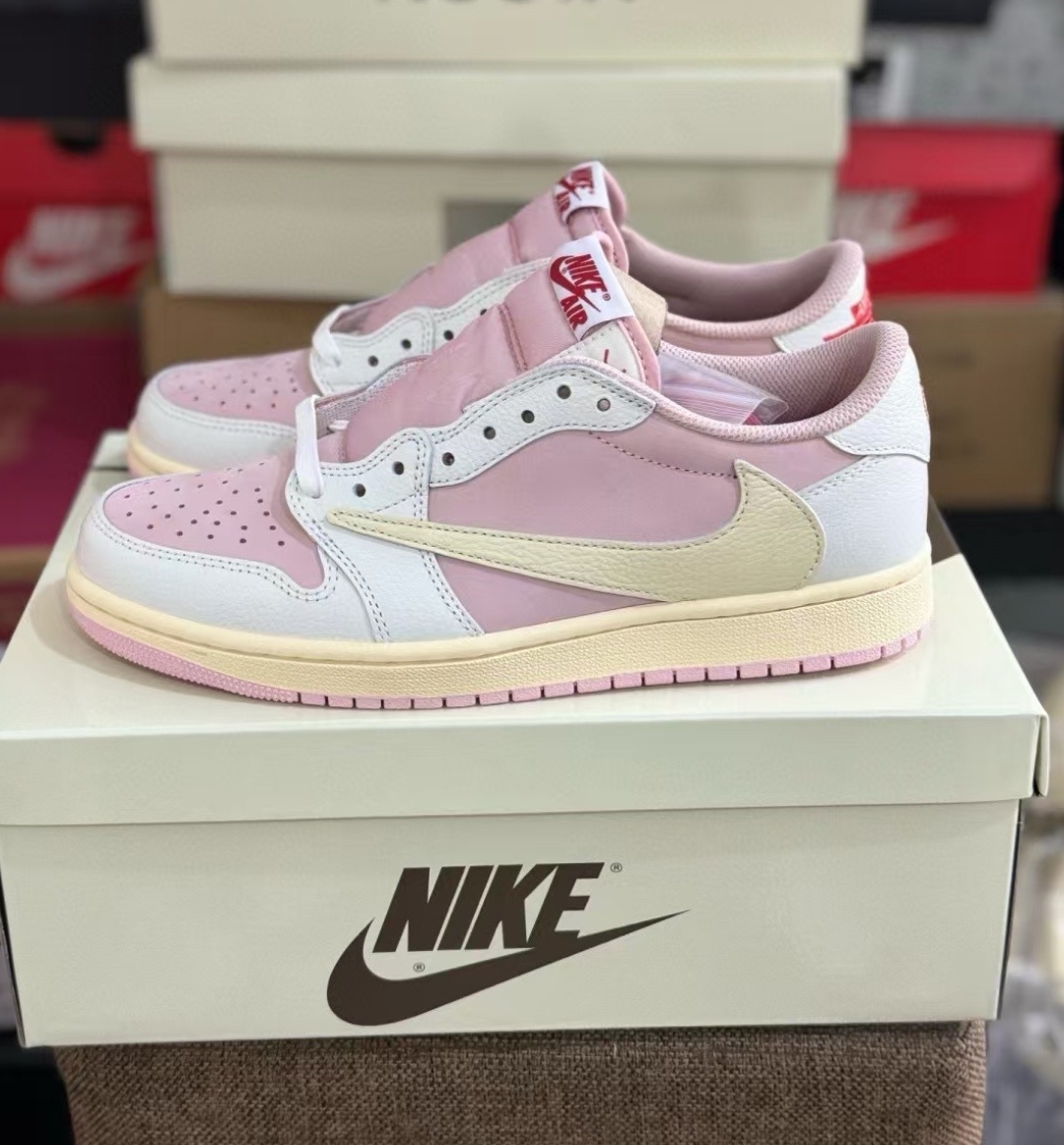 Jordan 1 Retro Low OG SP Travis Scott Shy Pink IQ7604-100 XP Batch review Sissi
