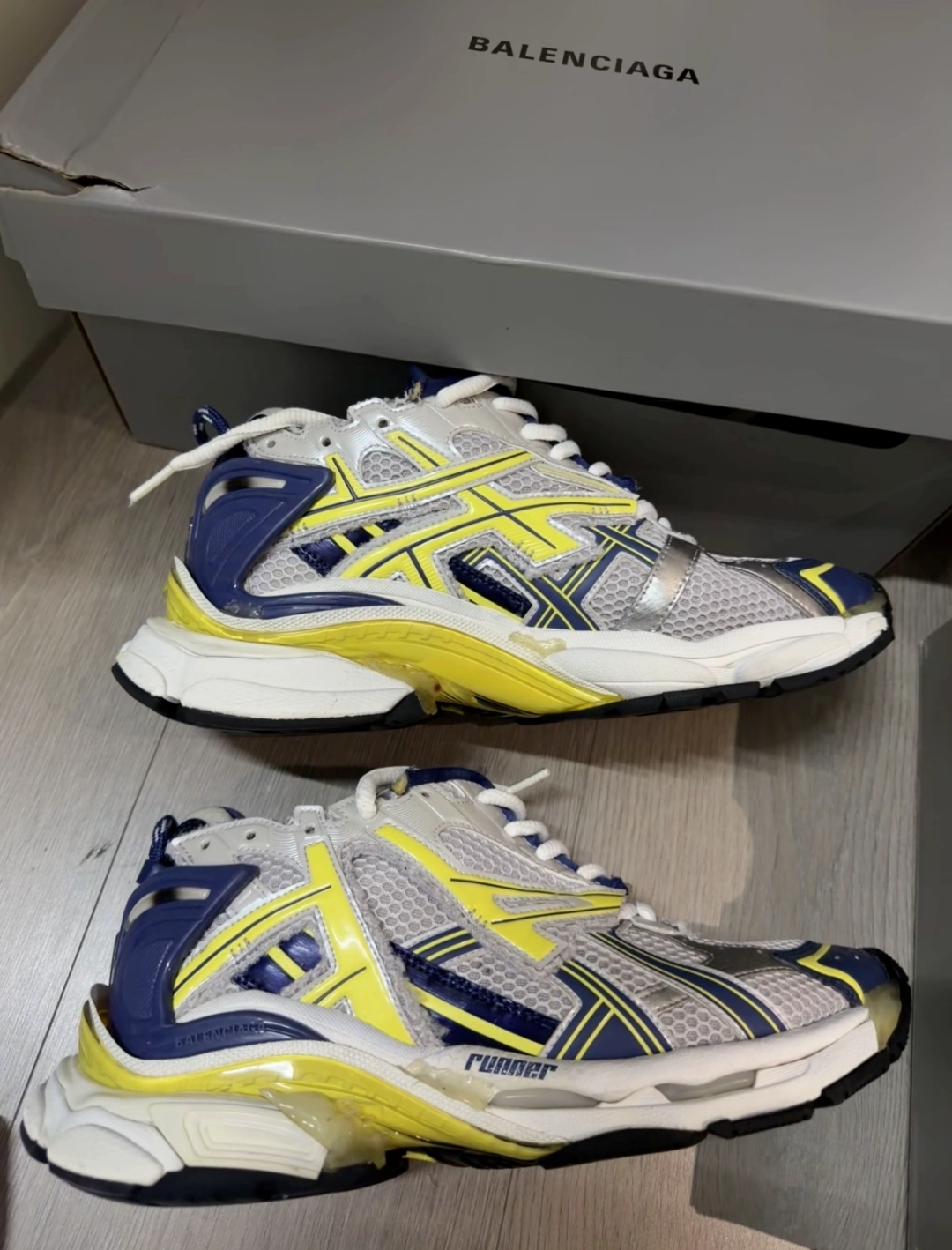 Balenciaga Runner White Blue Yellow 677403 W3RB5 9174 review Joseph