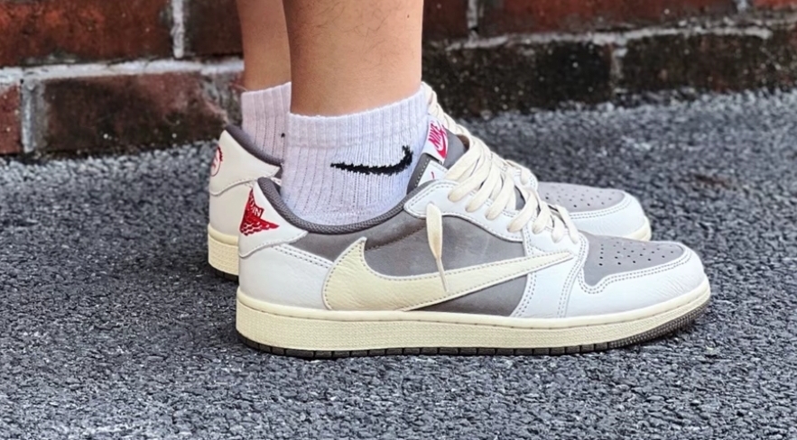 Jordan 1 Retro Low OG SP Travis Scott Reverse Mocha DM7866-162 review Phys Bowen