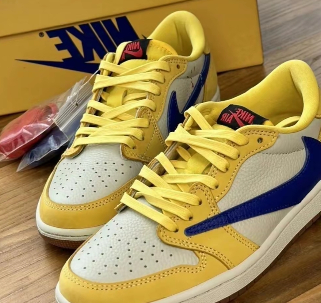 Jordan 1 Retro Low OG SP Travis Scott Canary DZ4137-700 review Pascal Moreau