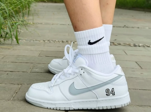 Nike SB Dunk Low Supreme 94 White Metallic Silver HQ8487-100 review 