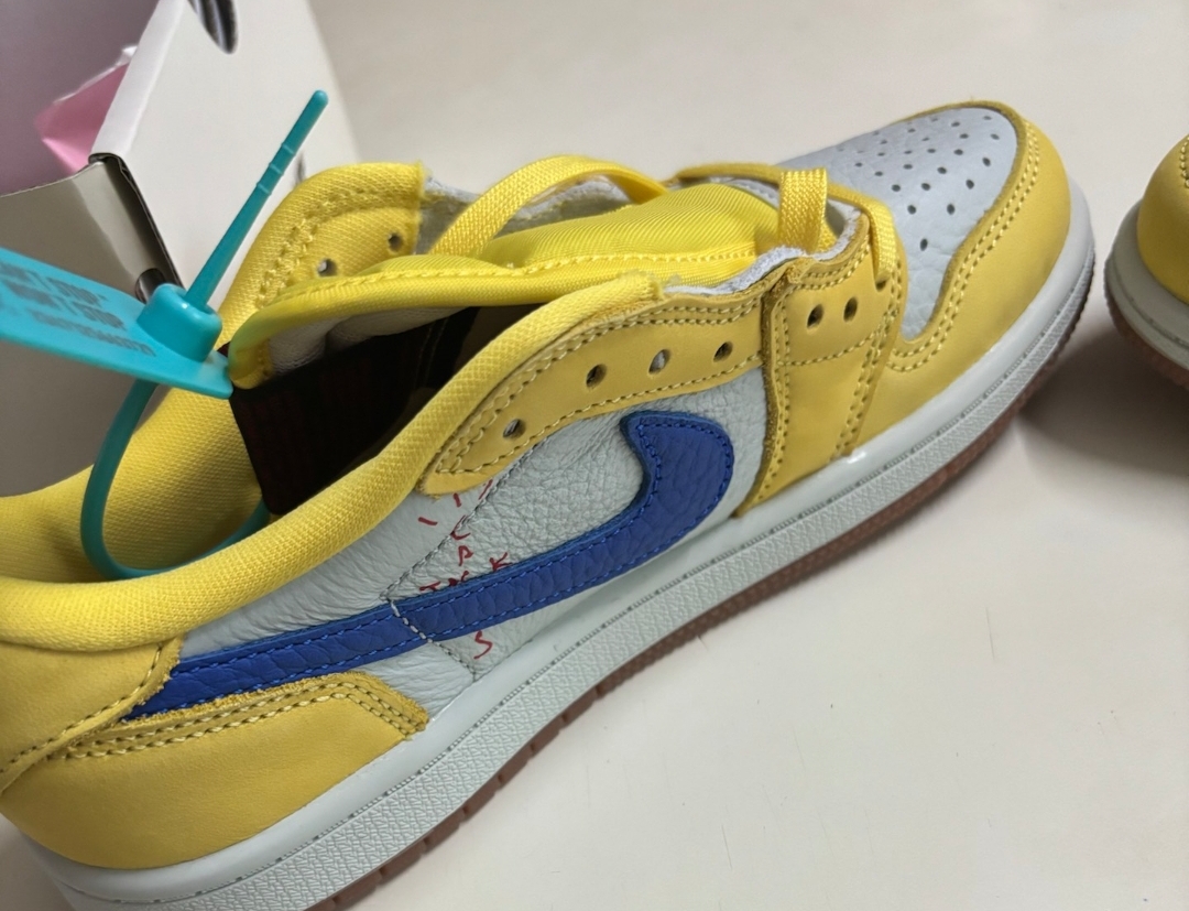 Jordan 1 Retro Low OG SP Travis Scott Canary DZ4137-700 review Pascal Boone