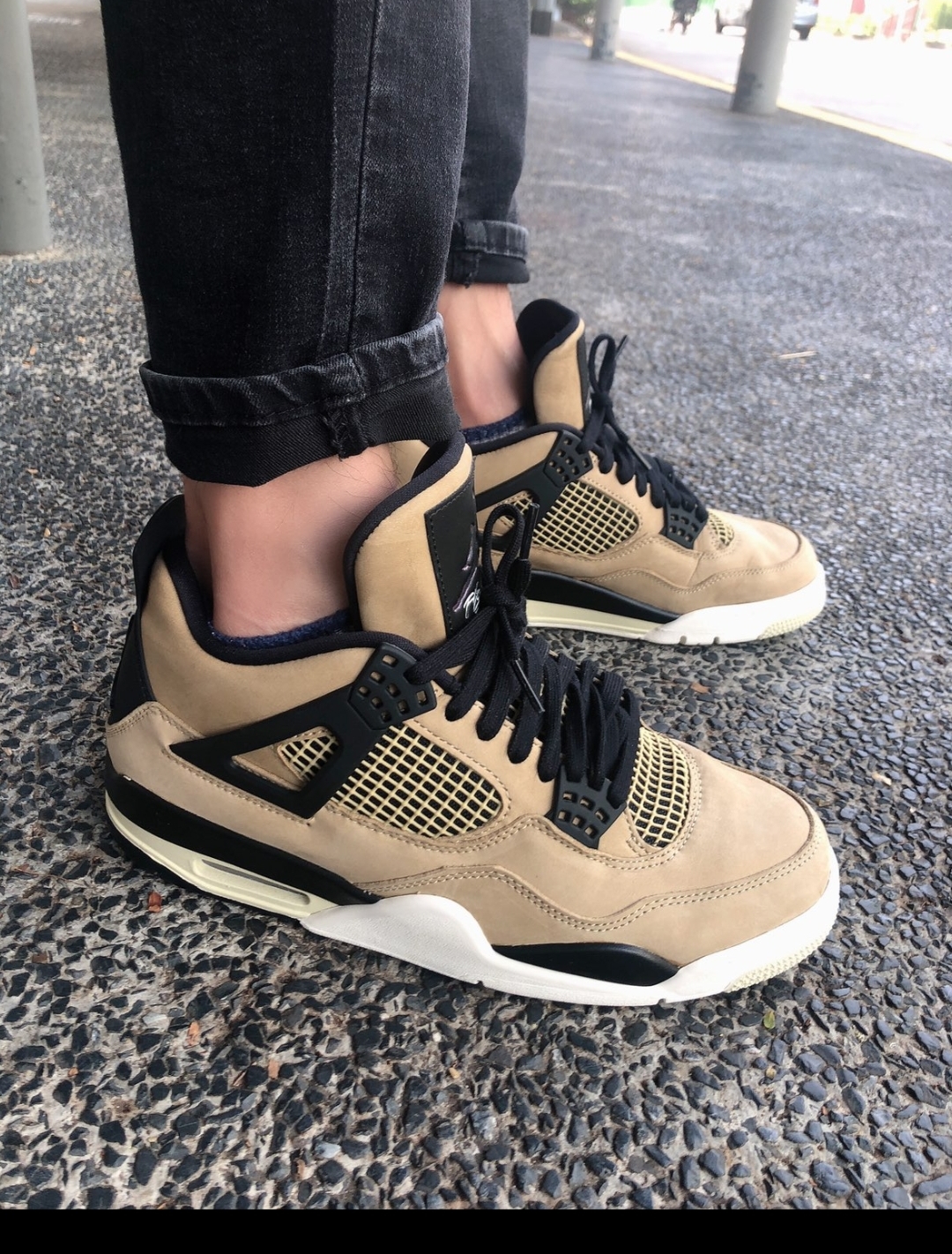 Jordan 4 Retro Fossil AQ9129-200 review Remy Norman
