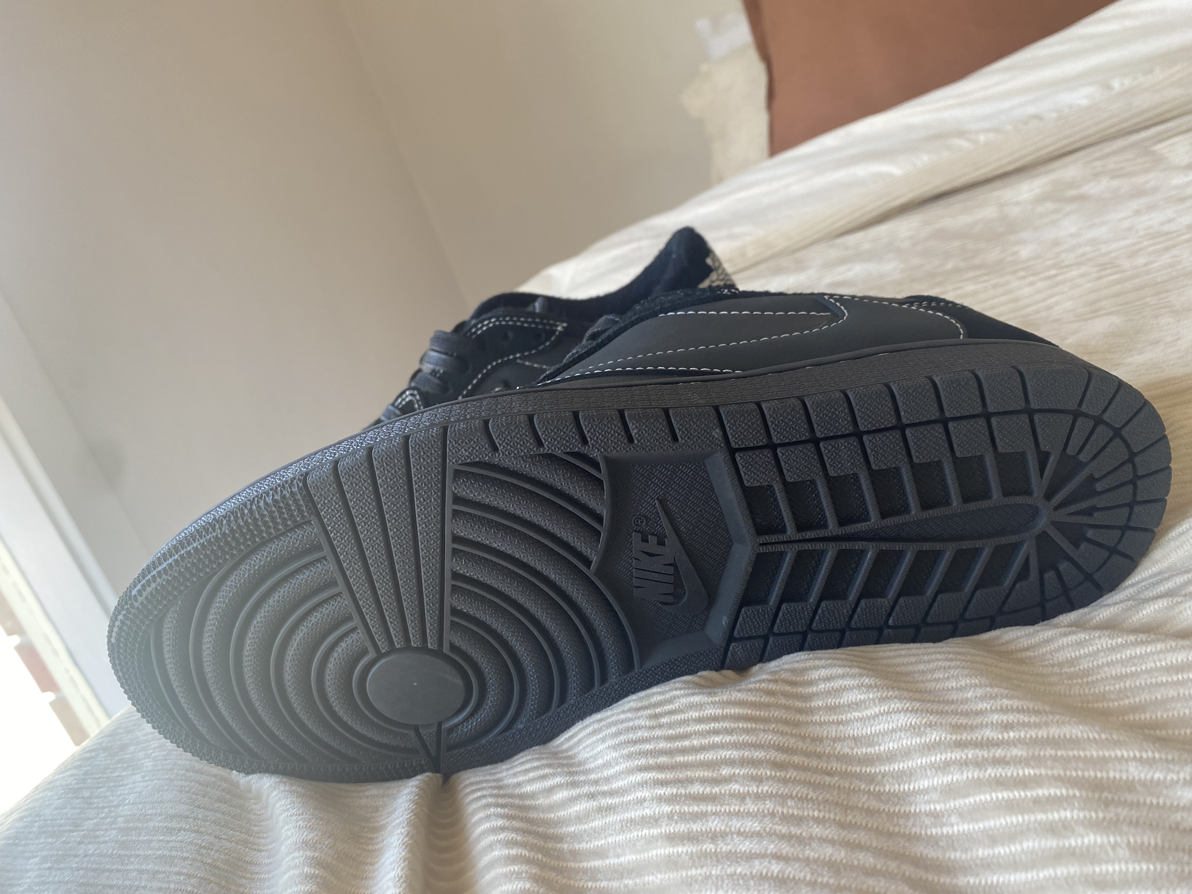 【$49 High Cost Effective】Air Jordan 1 Retro Low OG SP Travis Scott Black Phantom DM7866-001 review Marcellgreen 03