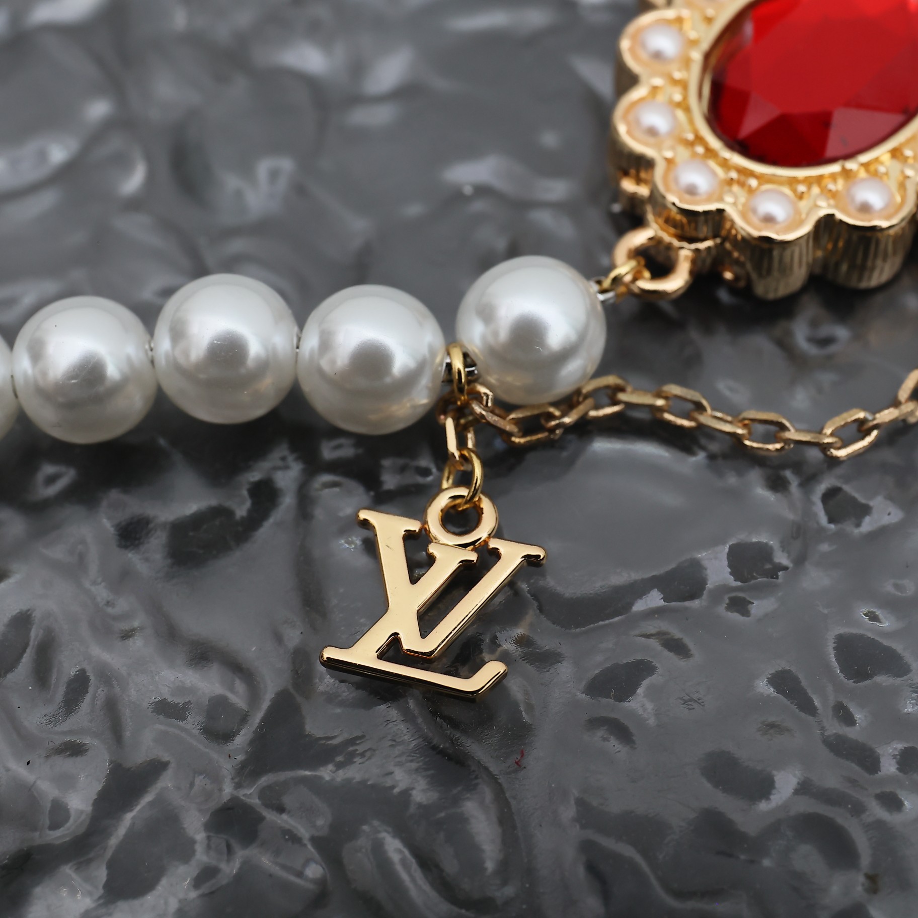 Louis Vuitton Ruby Pearl Necklace