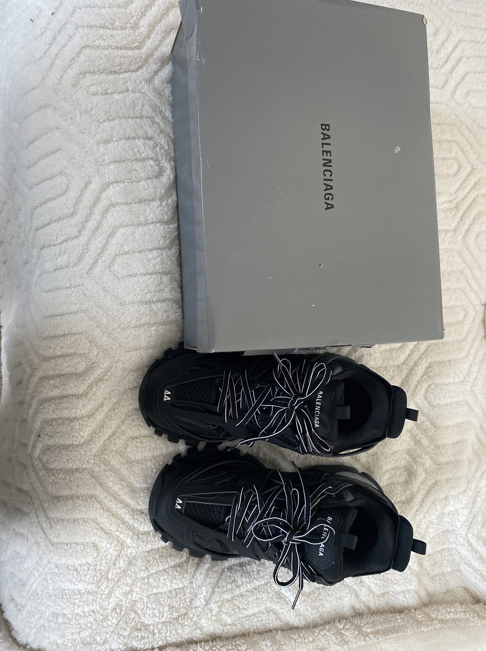 Balenciaga Track Black 555032 W1GB7 1000 (LED) review B*** 00