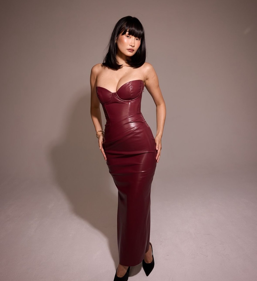 Pu Spicy Girl Strapless Tied Pleated Slit Dress
