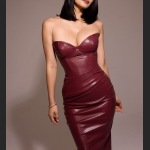Pu Spicy Girl Strapless Tied Pleated Slit Dress