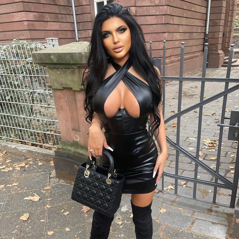 Hanging Neck Sexy, Exposed Chest Slimming Hip Hugging Sleeveless Dress