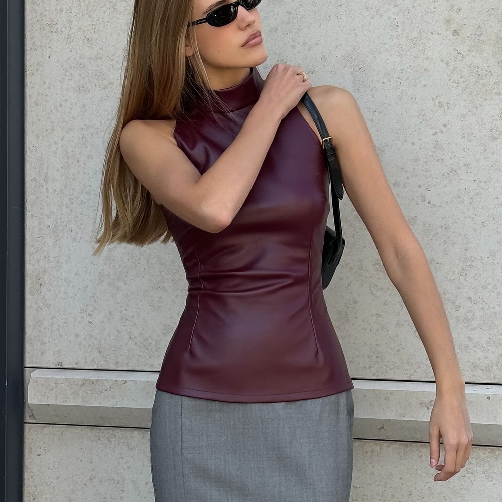 Solid Color PU Slim Fit And Slimming Half High Neck Sleeveless Vest