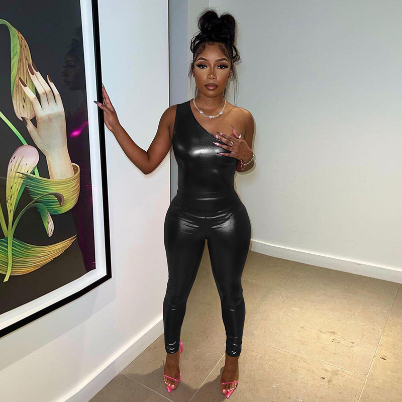 Sexy Shiny One Shoulder Top Jumpsuit With High Waist And Hip Coverage