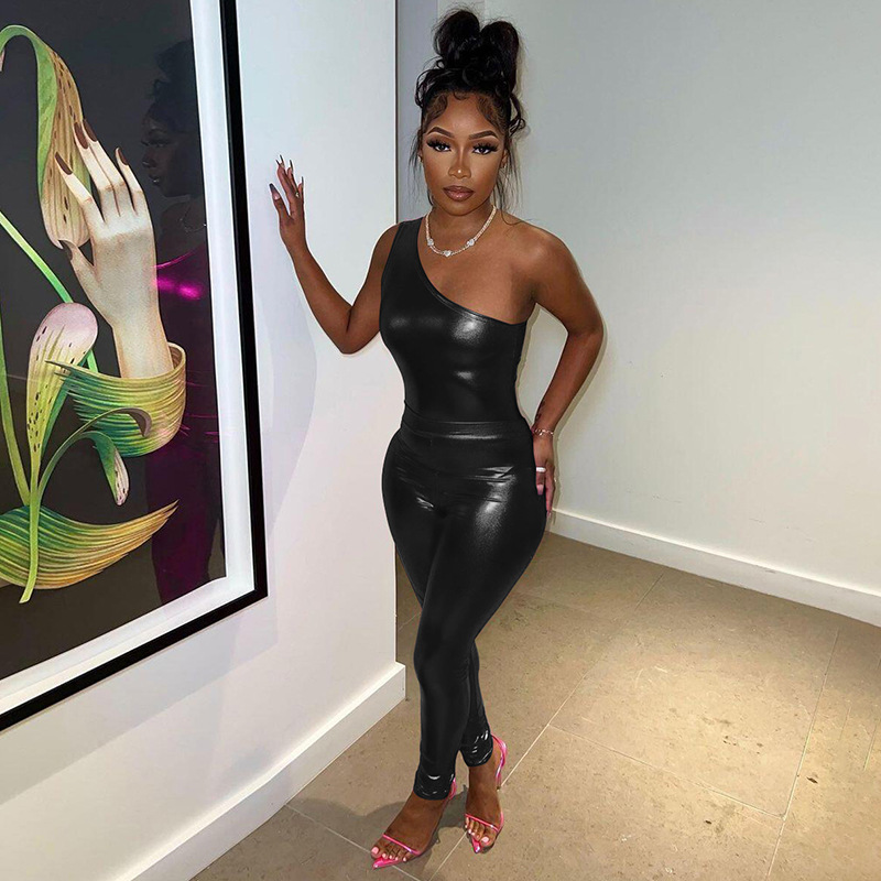 Sexy Shiny One Shoulder Top Jumpsuit With High Waist And Hip Coverage