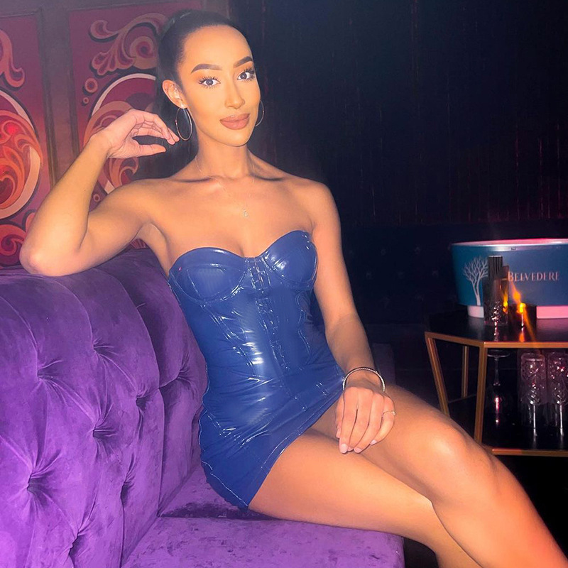 Strapless And Hip Hugging Sexy Backless Waist Cinching Dress