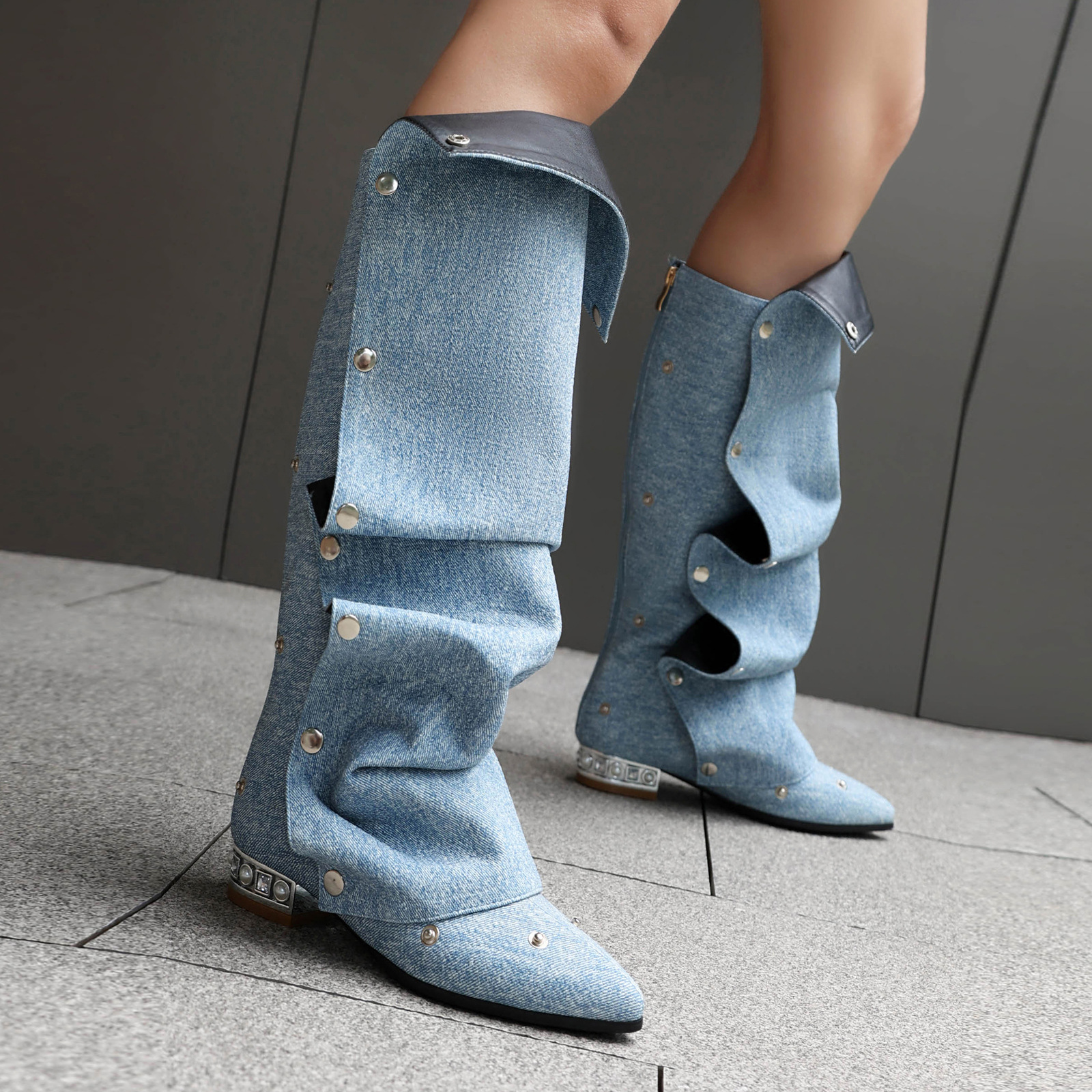 British Cowboy Boots, Fashionable Rivet Boots, High Tube, Mid Heel