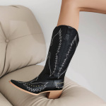 Fashionable Embroidered Pointed Riveted Boots