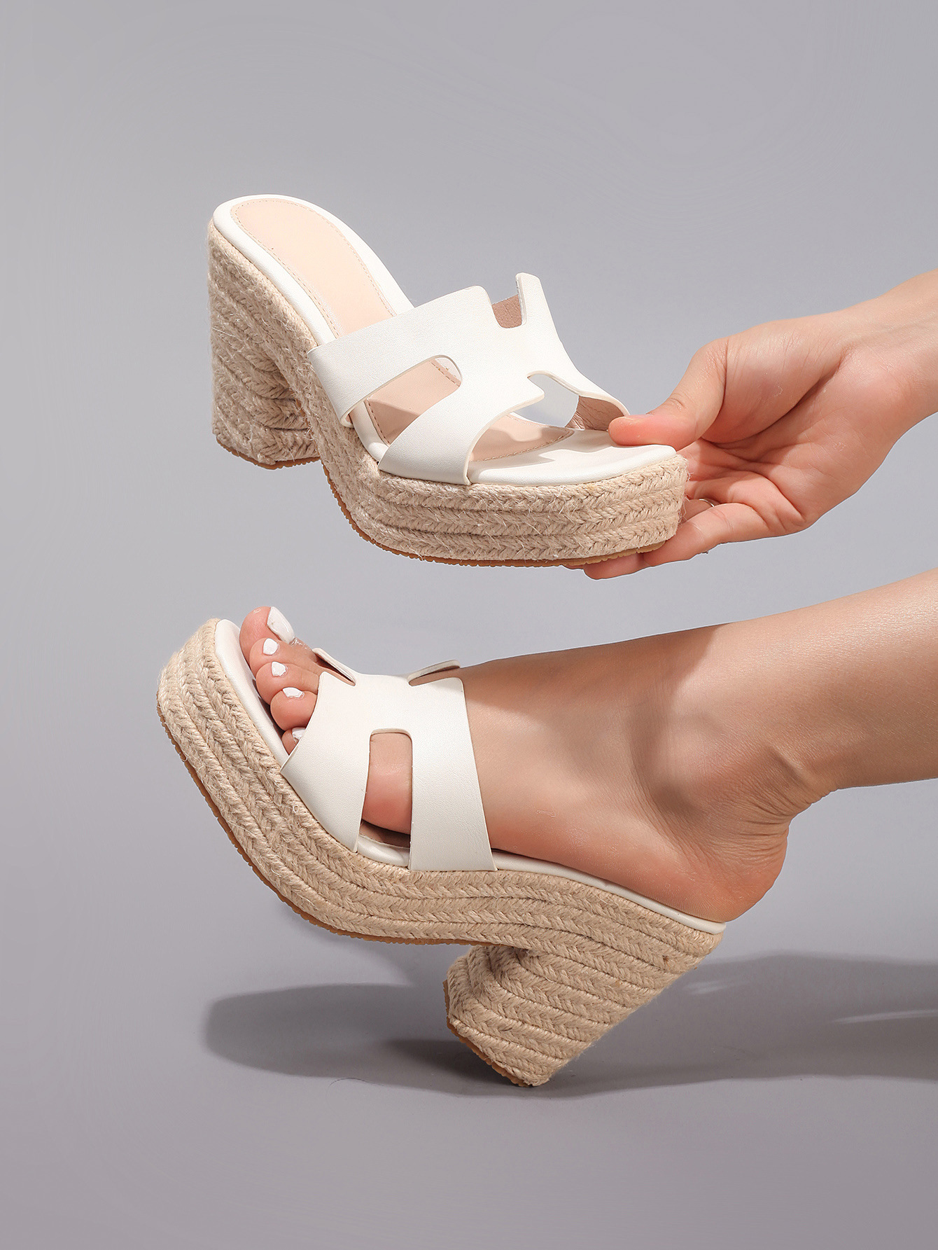 Hemp Rope Thick Bottomed White Wedge Sandals Woven With Grass Rope