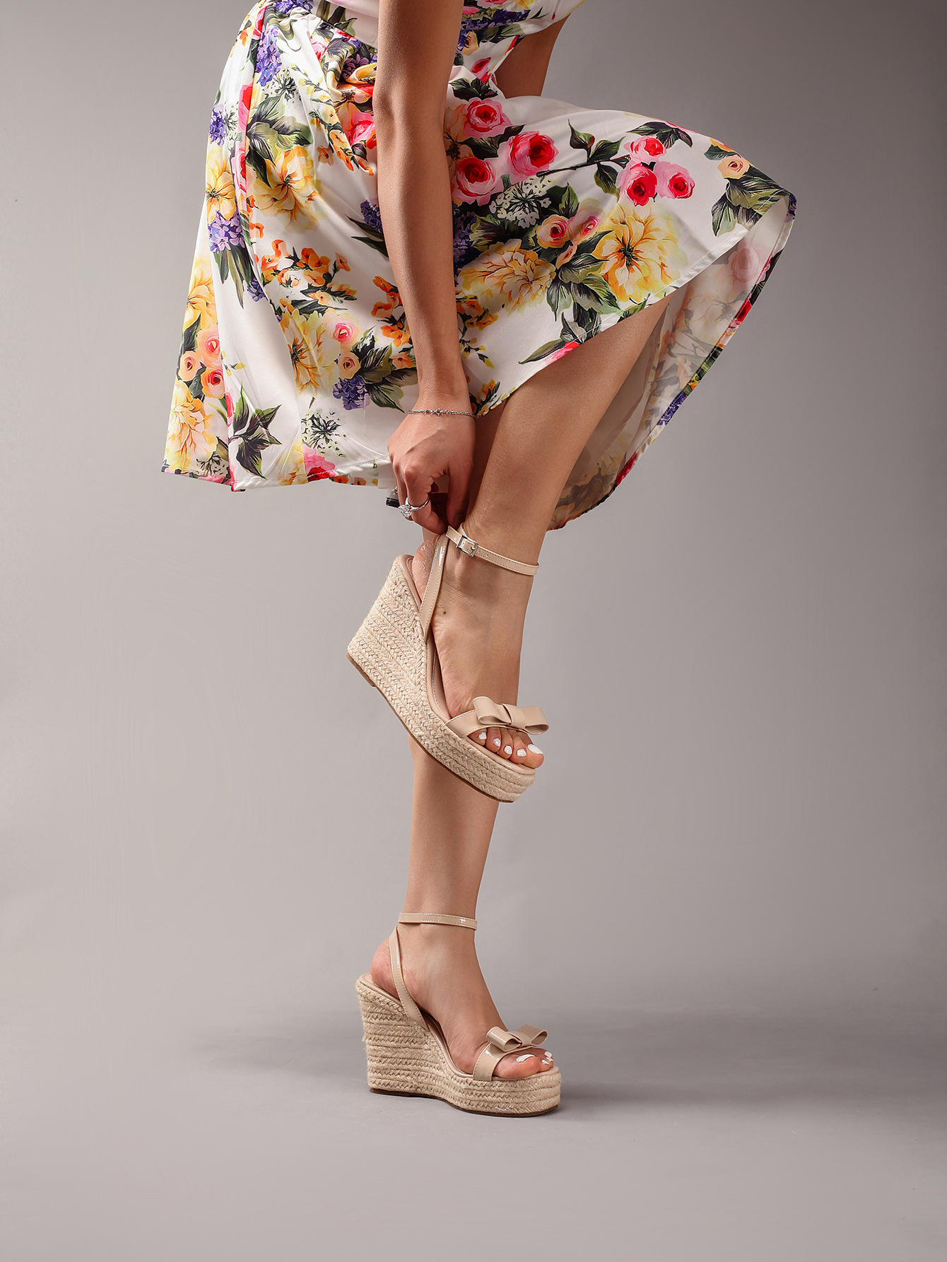 Holiday Leisure High-Heeled Slippers Waterproof Table