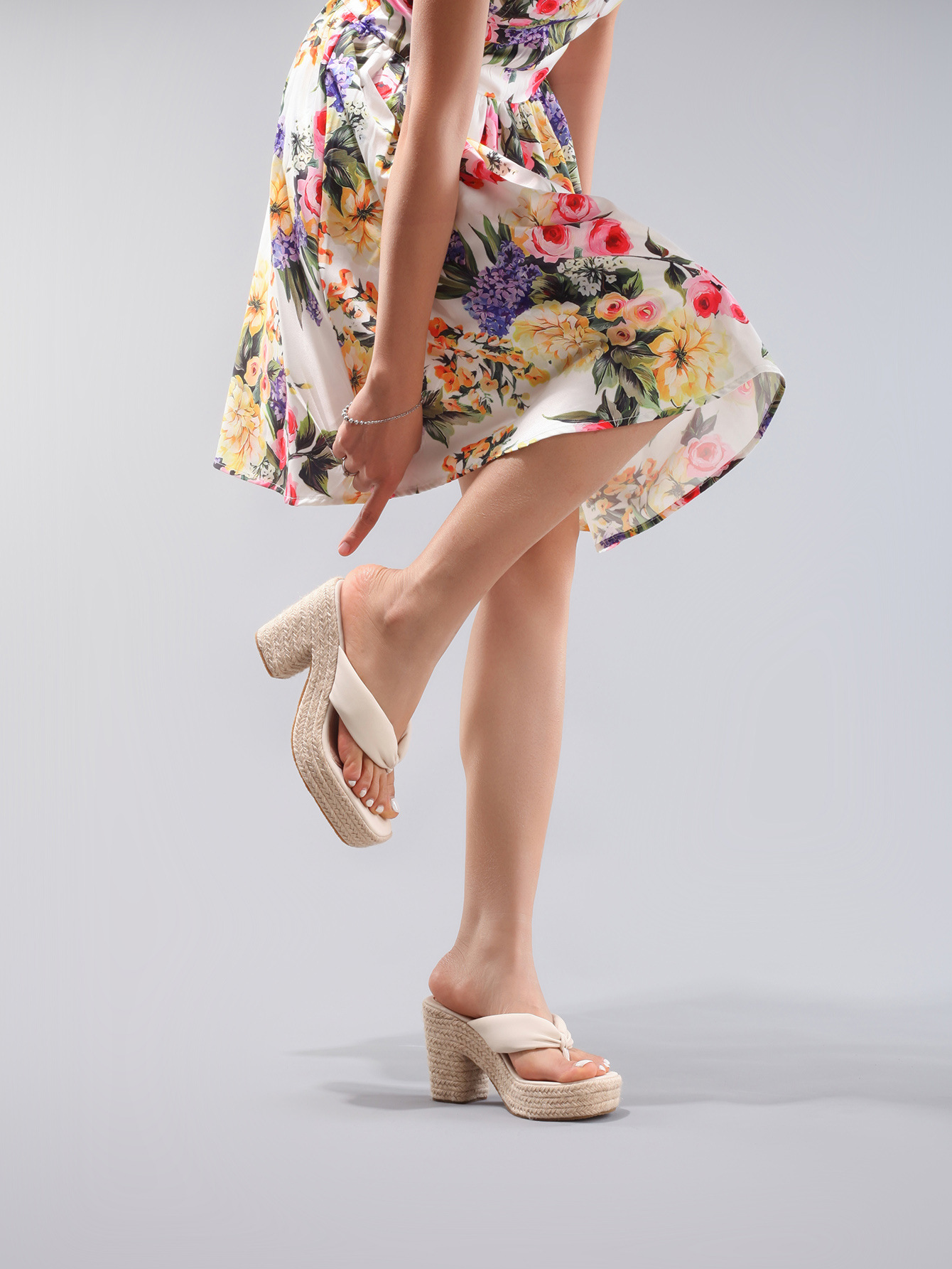 Linen Slope And Summer Vacation Waterproof Platform High Heels