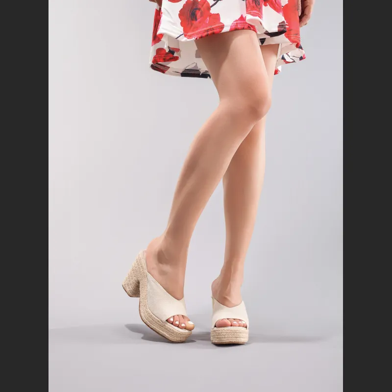 Slope Heel Thick Soled Sandals With Suede Texture