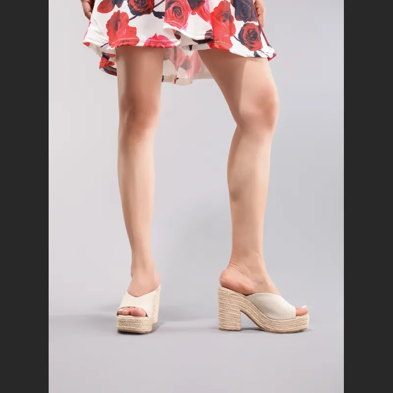 Slope Heel Thick Soled Sandals With Suede Texture