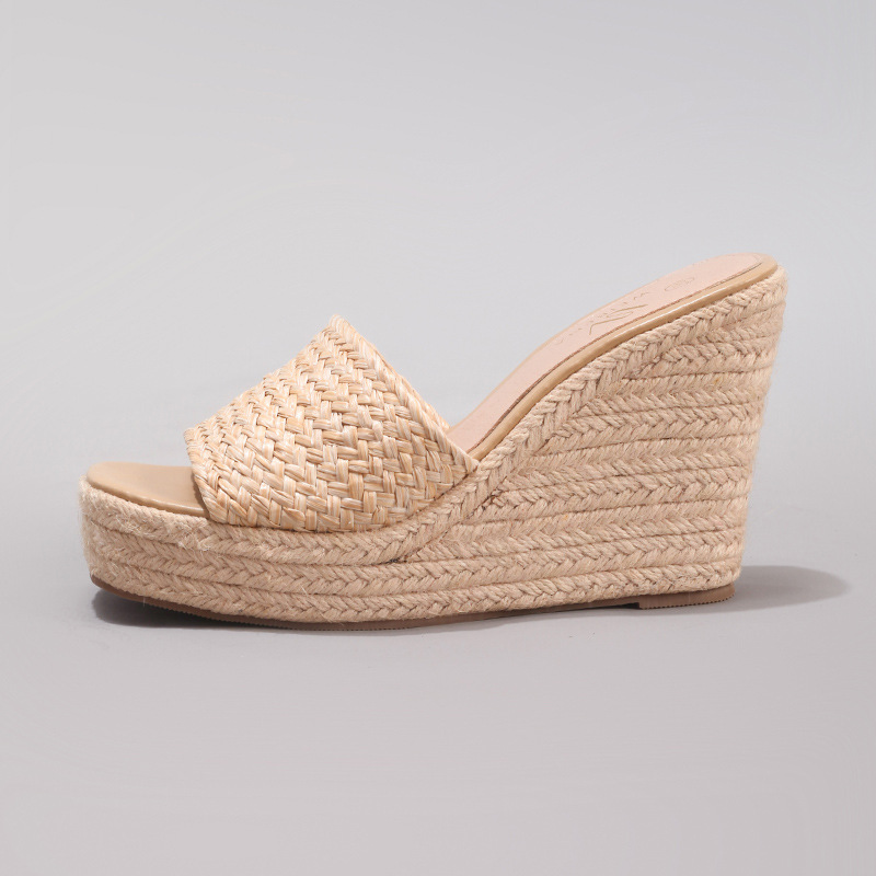Slope Heel Thick Soled Sandals Woven With Grass Rope