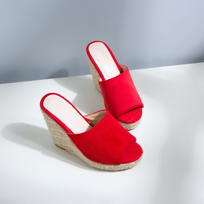 Suede Outdoor Sandals With Sloping Heels For Casual Wear