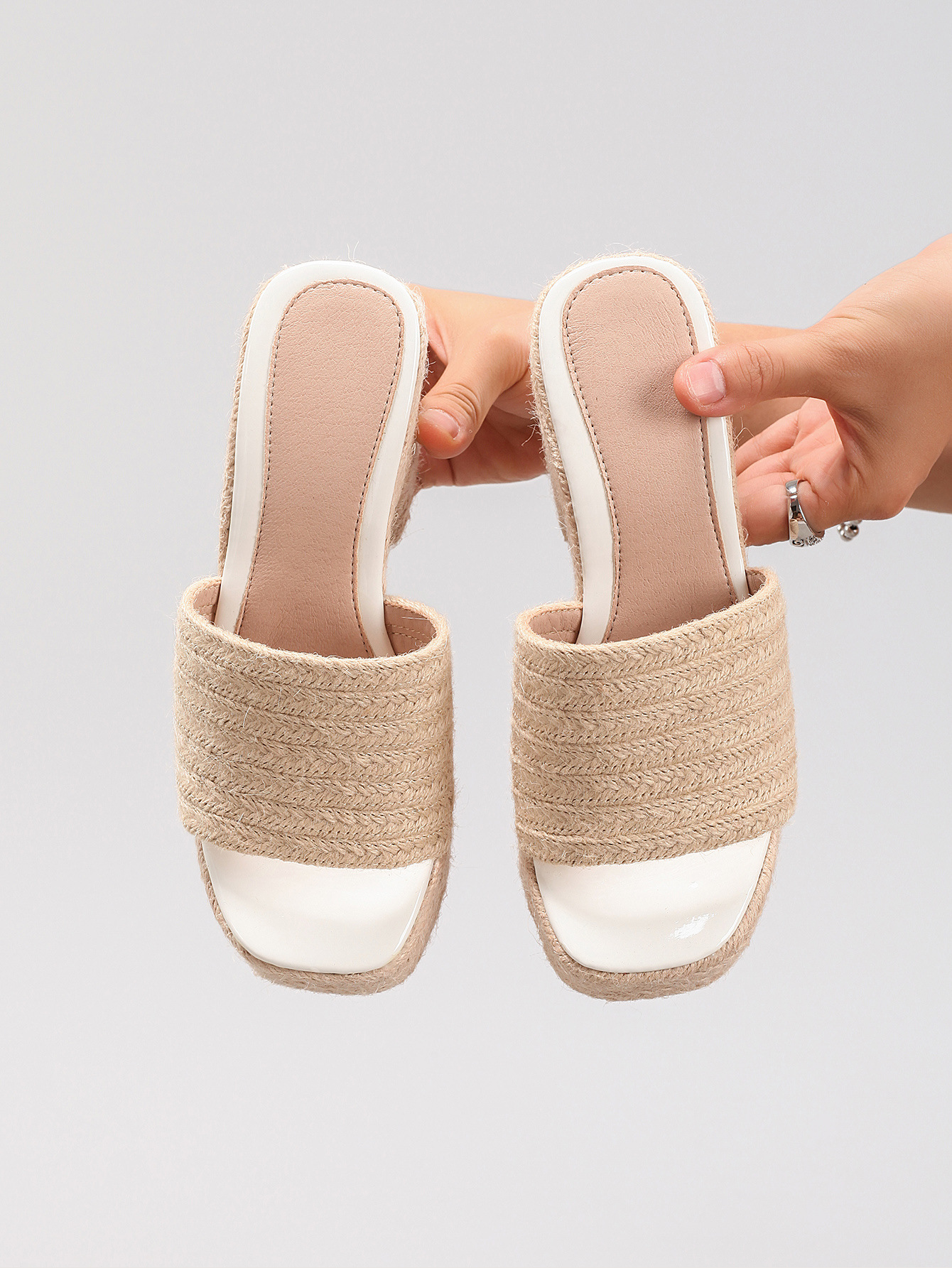 Women's Hemp Rope Slope And Thick Soled Sandals Woven With Grass Rope