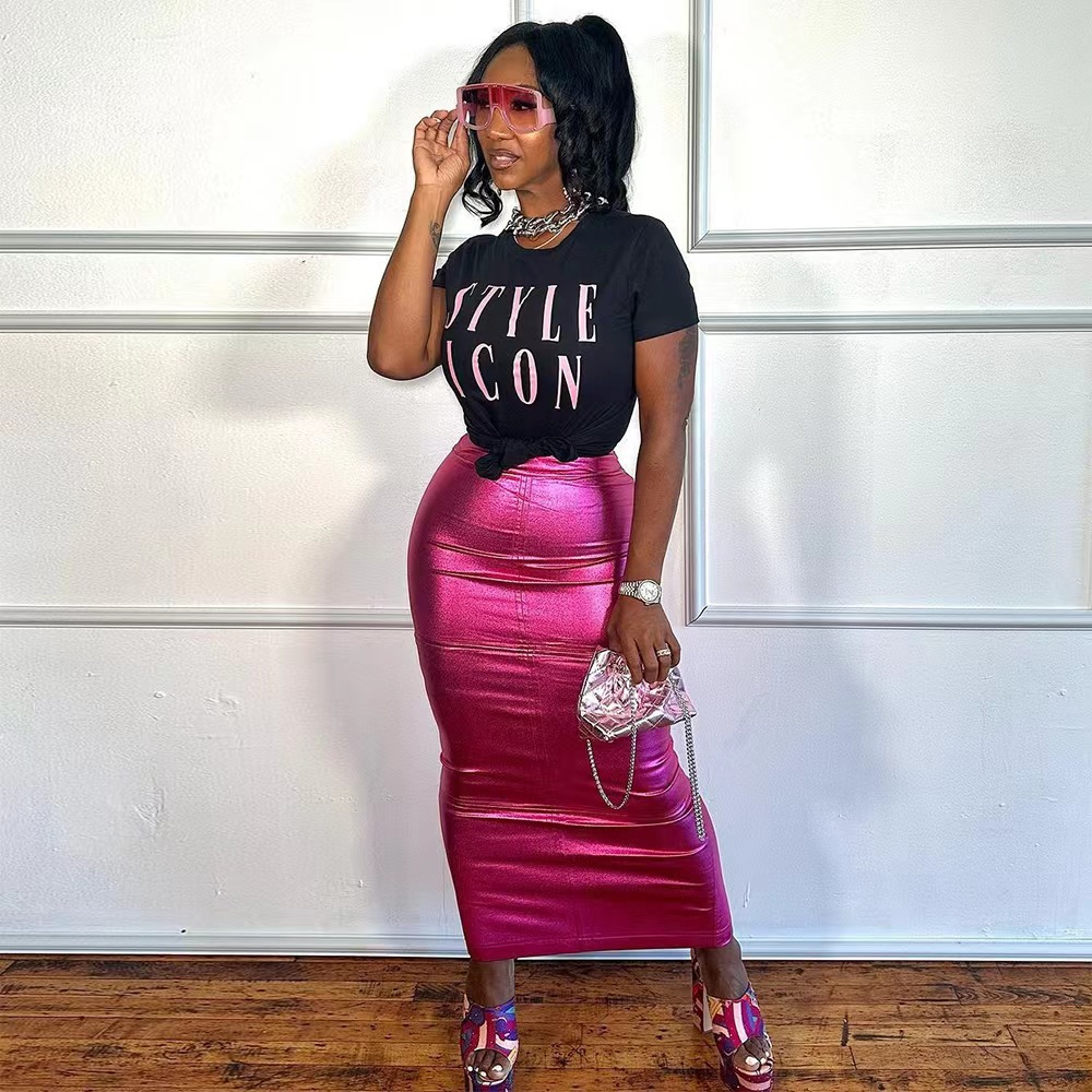 Butt Hugging Pull Tab Split PU Skirt