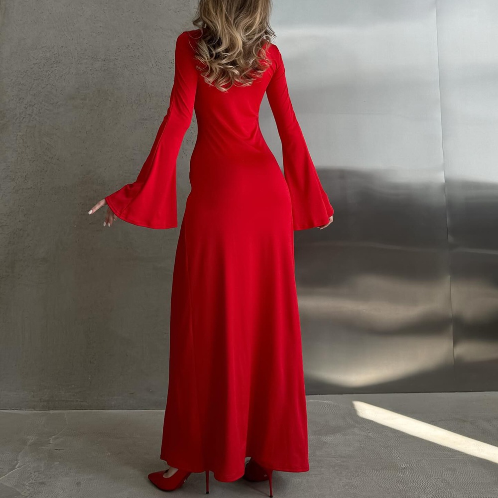 Long Sleeved Slit Sexy Long Skirt Dress